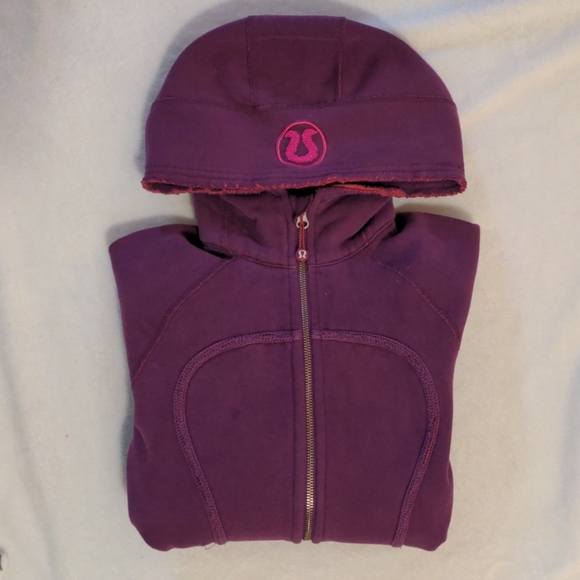 Women's lululemon Purple Hoodie - Picture 3 of 3
